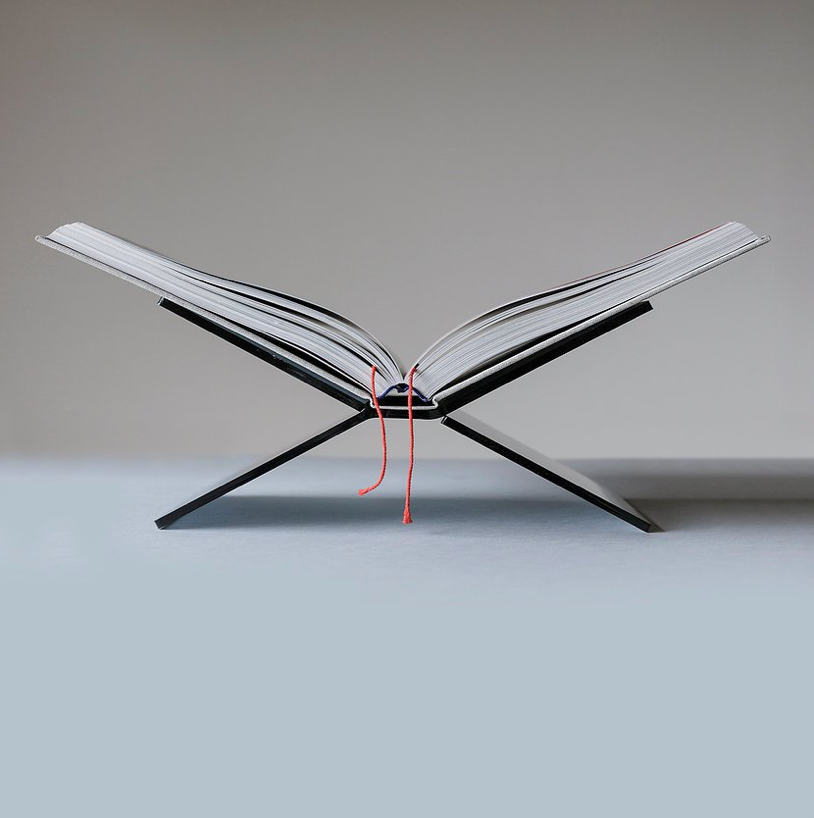 Bookstand X Smoked