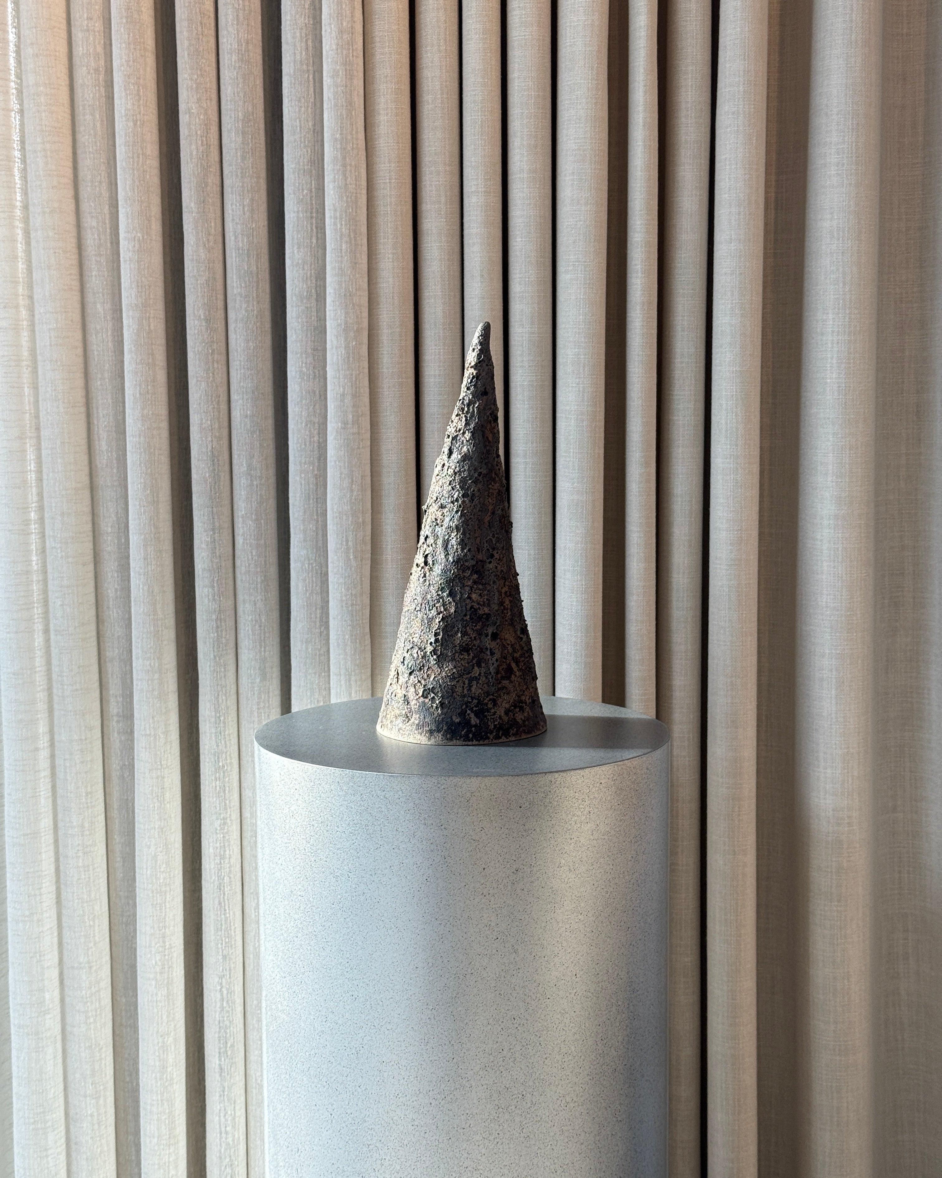 Grey Lava Christmas Tree - 28 cm