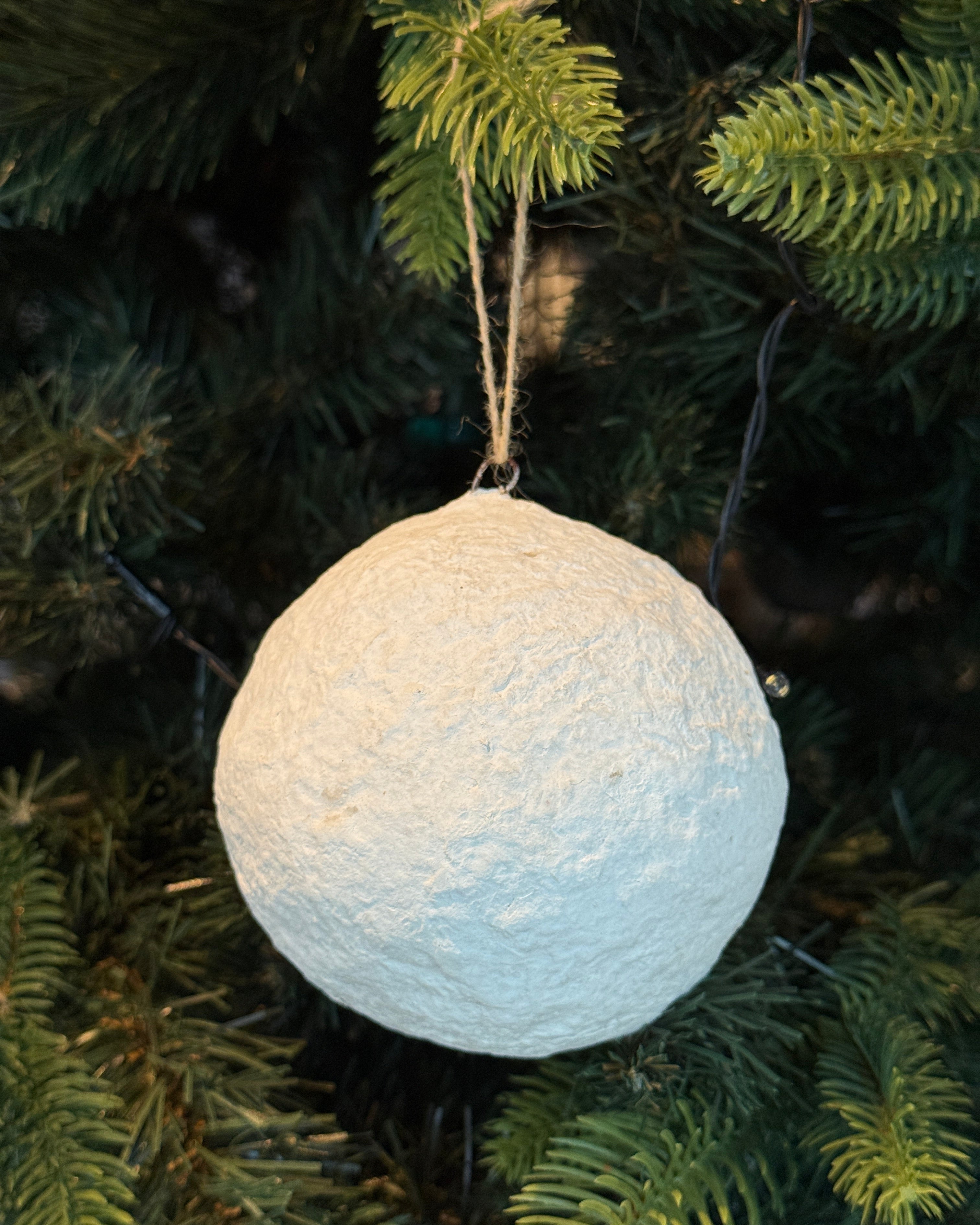 Papmachékugle - White - Medium