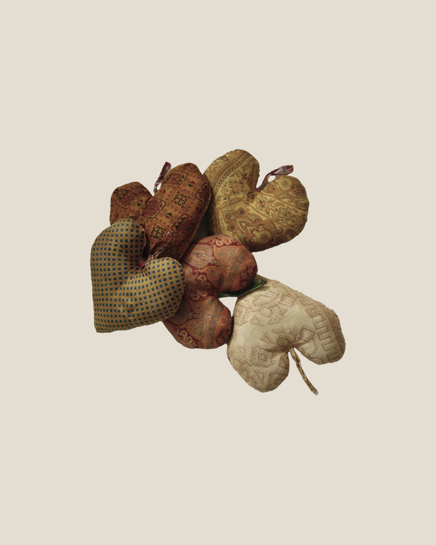Vintage Silk Heart - Medium